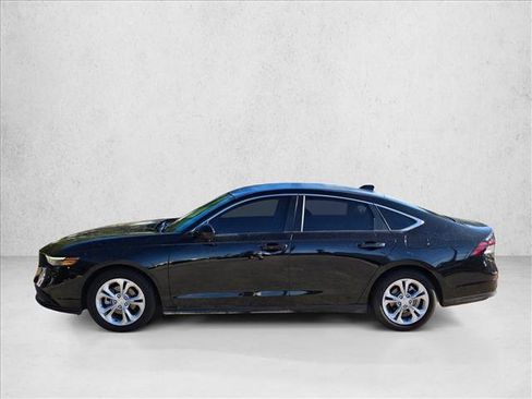Used 2025 Honda Accord LX image 7