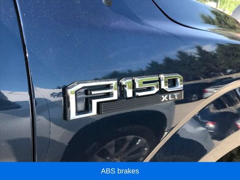 Used 2015 Ford F150 XLT w/ Equipment Group 302A Luxury AWD/4WD image 4