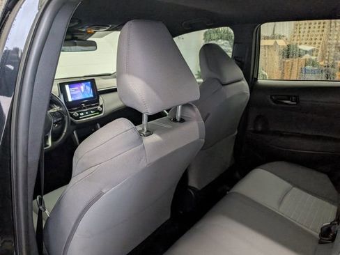 Used 2023 Toyota Corolla Cross AWD Hybrid image 23