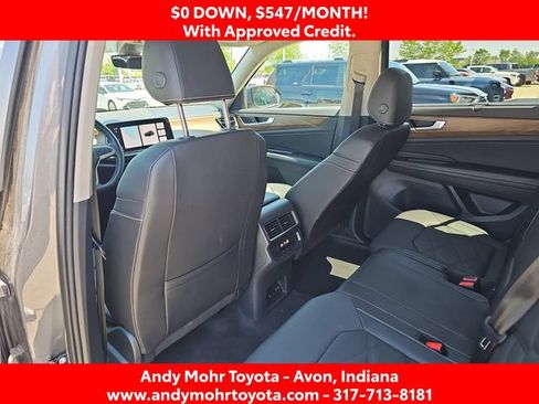 Used 2025 Volkswagen Atlas SE FWD image 27