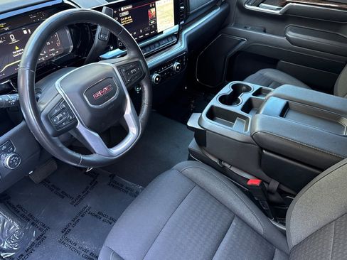 Used 2022 GMC Sierra 1500 Elevation image 7
