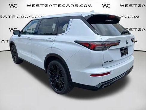 New 2026 Mitsubishi Outlander LE FWD image 25