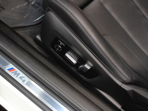 Used 2023 BMW M4 Competition image 40