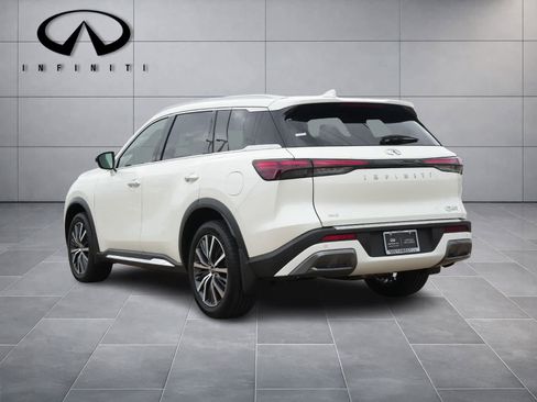 Certified 2023 INFINITI QX60 Sensory w/ Cargo Package image 4