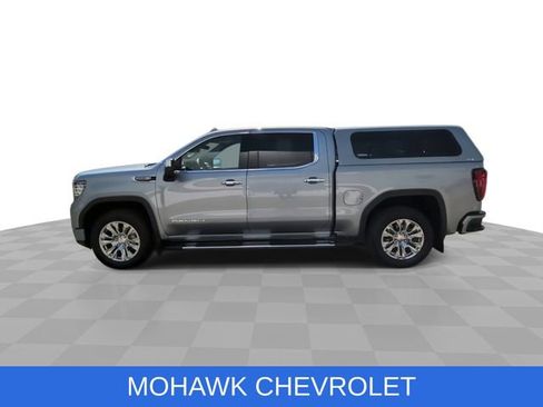 Used 2025 GMC Sierra 1500 Denali w/ Technology Package AWD/4WD image 6