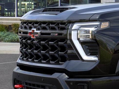 New 2026 Chevrolet Silverado 2500 ZR2 w/ LPO, Dark Essentials Package AWD/4WD image 13
