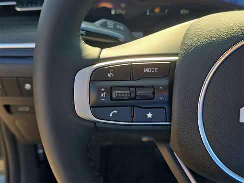 New 2026 Kia K5 EX image 33