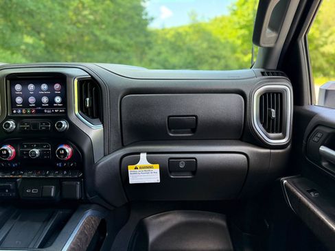 Used 2021 GMC Sierra 2500 Denali w/ Technology Package AWD/4WD image 42