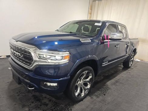 Used 2022 RAM 1500 Limited w/ Body-Colour Bumper Group AWD/4WD image 2