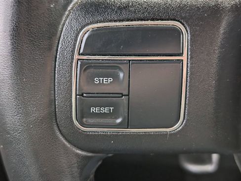 Used 2018 Jeep Wrangler Unlimited Sport S image 10