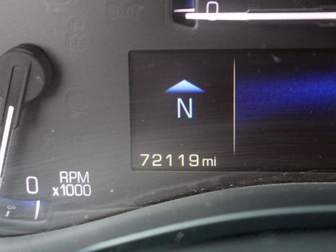 Used 2014 Cadillac ATS Luxury w/ Sun And Sound Package image 24