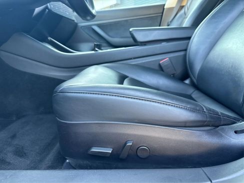 Used 2020 Tesla Model 3 image 20