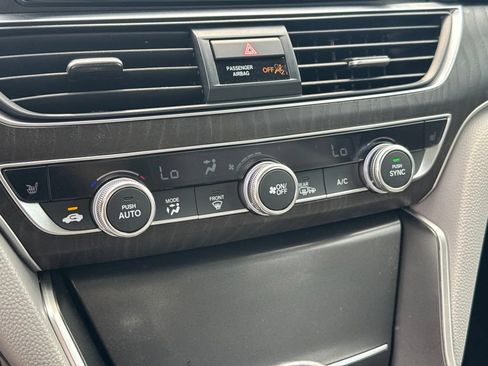 Used 2020 Honda Accord EX-L image 21