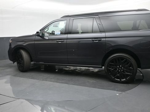 New 2026 Ford Expedition Max Platinum w/ Stealth Performance Package AWD/4WD image 27