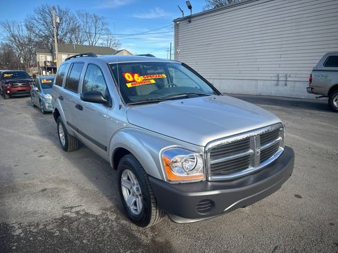 Used 2006 Dodge Durango SXT image 4