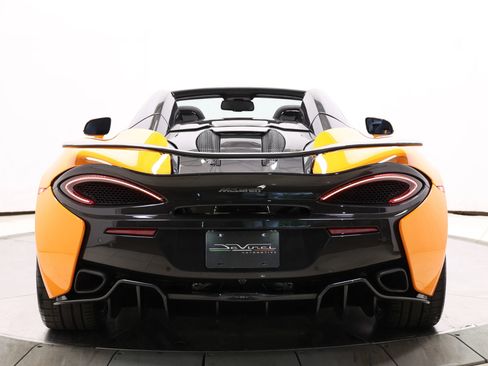 Used 2019 McLaren 570S Spider RWD image 58