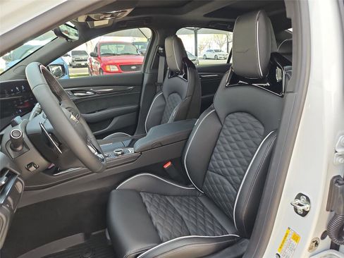 New 2026 Cadillac CT5 V RWD image 11