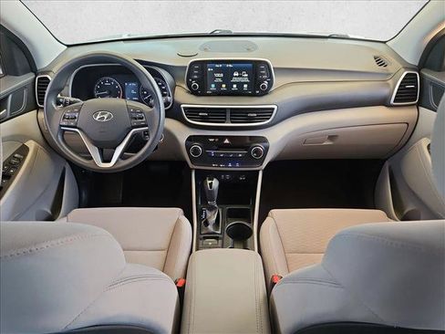 Used 2020 Hyundai Tucson SE AWD/4WD image 16