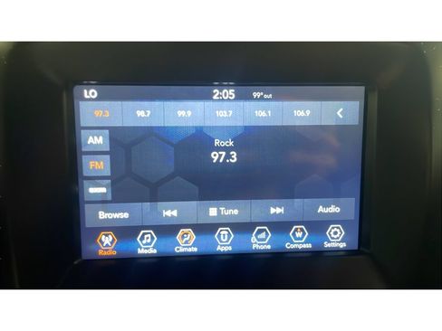 Used 2018 Jeep Compass Latitude w/ Popular Equipment Group AWD/4WD image 13