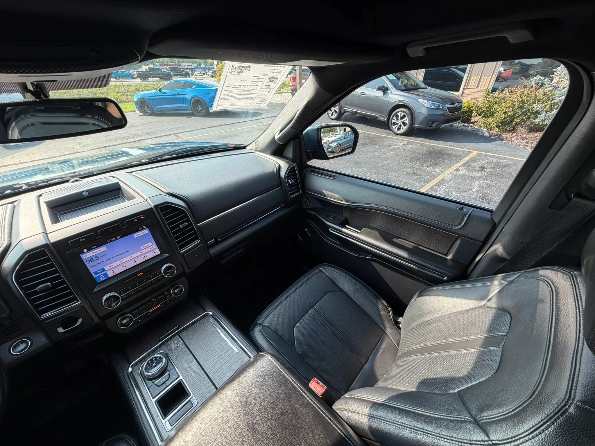 Used 2019 Ford Expedition Limited RWD image 34