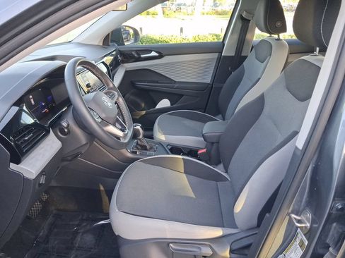 Certified 2022 Volkswagen Taos S w/ IQ Drive S Package FWD image 14