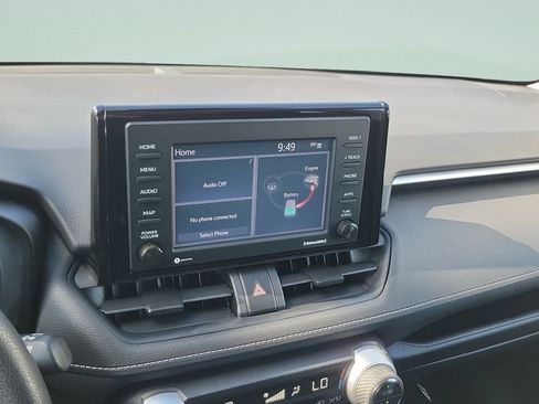Certified 2020 Toyota RAV4 LE AWD/4WD image 14