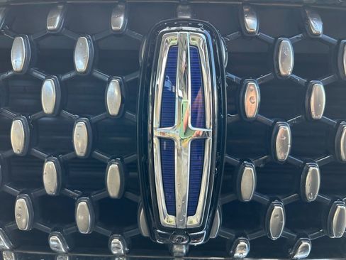 Used 2022 Lincoln Corsair Grand Touring w/ Elements Technology Bundle image 33