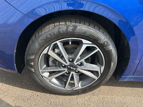 Used 2024 Kia Forte LXS w/ LXS Technology Package image 44