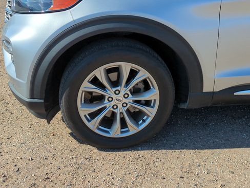 Used 2023 Ford Explorer Limited RWD image 10