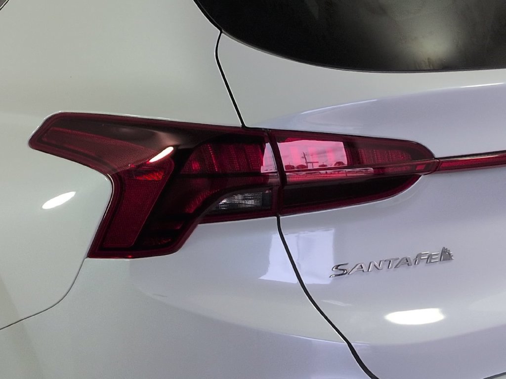 Used 2021 Hyundai Santa Fe SE w/ Cargo Package FWD image 8