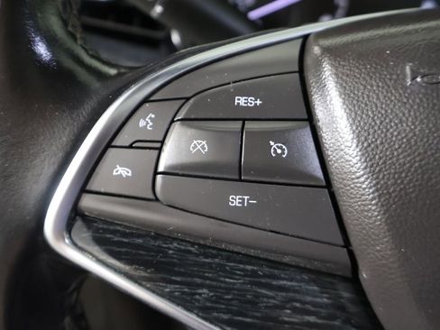 Used 2024 Cadillac XT5 Premium Luxury FWD image 45