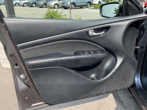 Used 2015 Dodge Dart SXT FWD image 22