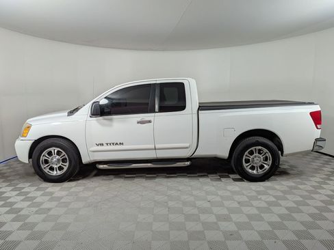 Used 2006 Nissan Titan SE RWD image 6