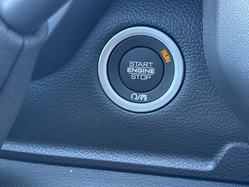 New 2026 RAM 2500 Laramie AWD/4WD image 21