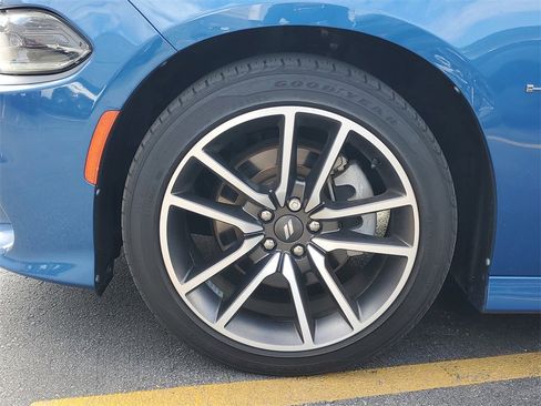 Used 2021 Dodge Charger R/T w/ Plus Group image 8