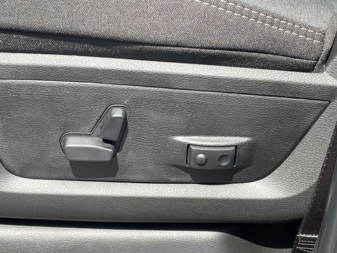 New 2026 RAM 3500 Big Horn AWD/4WD image 26