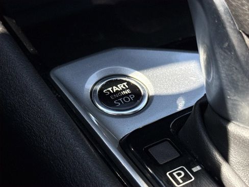 Used 2024 Nissan Altima 2.5 SV image 20