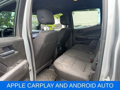 Used 2025 Chevrolet Colorado W/T RWD image 9