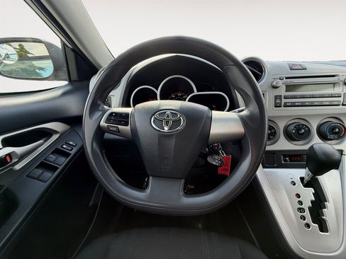 Used 2012 Toyota Matrix L FWD image 13