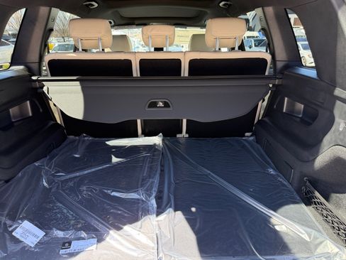 New 2026 Mercedes-Benz GLB 250 4MATIC image 18