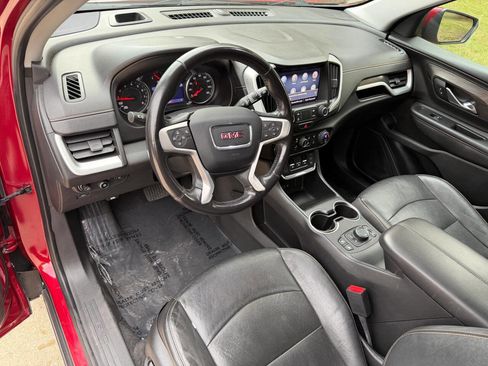 Used 2020 GMC Terrain SLT image 17