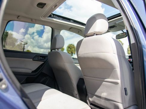 Used 2016 Subaru Forester 2.5i Premium w/ All-Weather Package AWD/4WD image 22