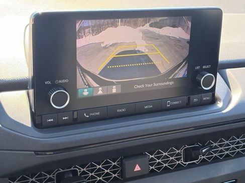 Used 2023 Honda Accord LX image 3