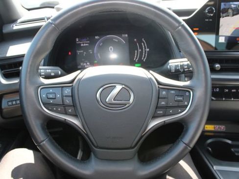 Certified 2025 Lexus UX 300h FWD image 16