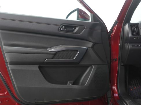 Used 2024 Nissan Pathfinder Rock Creek image 19