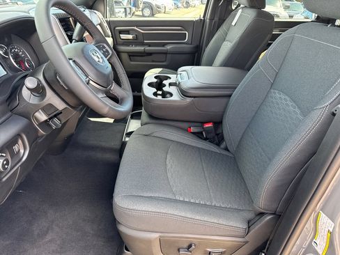 New 2026 RAM 2500 Big Horn AWD/4WD image 25