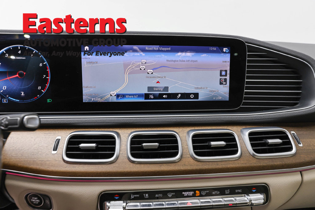 Used 2020 Mercedes-Benz GLE 350 4MATIC w/ Premium Package image 19
