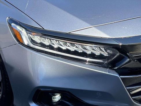 Used 2022 Honda Accord Sport image 9