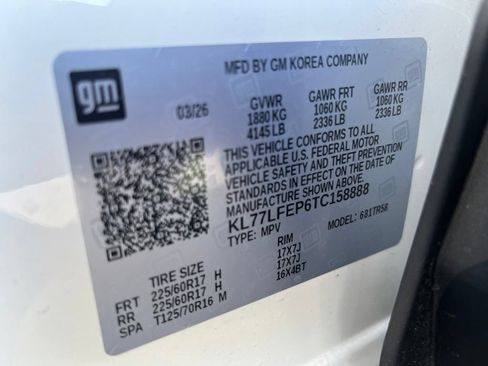 Used 2026 Chevrolet Trax LS FWD image 9