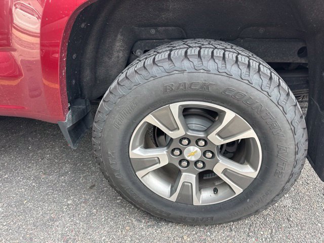 Used 2019 Chevrolet Colorado Z71 AWD/4WD image 10